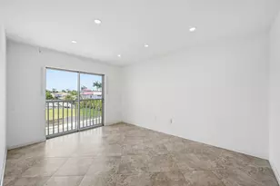 17051 NE 35th Ave, North Miami Beach, FL 33160 - Photo 11