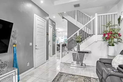 1010 Pioneer Way, Royal Palm Beach, FL 33411 - Photo 7