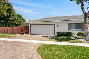 401 NE 10th Ter Terrace, Boca Raton, FL 33432 - Photo 3