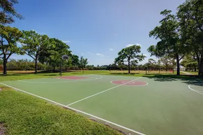 401 NE 10th Ter Terrace, Boca Raton, FL 33432 - Photo 45