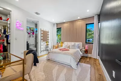 549 NE 10th Avenue, Fort Lauderdale, FL 33301 - Photo 39