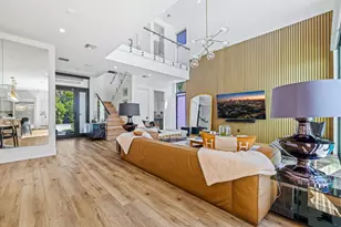 549 NE 10th Ave, Fort Lauderdale, FL 33301 - Photo 13