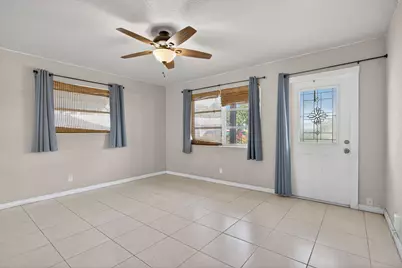 4561 NW 16th Avenue, Tamarac, FL 33309 - Photo 11