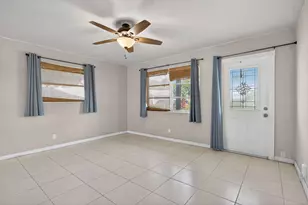 4561 NW 16th Ave, Tamarac, FL 33309 - Photo 11