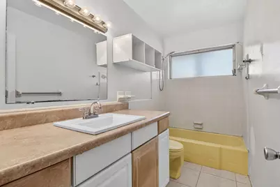 4561 NW 16th Avenue, Tamarac, FL 33309 - Photo 23