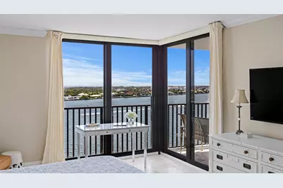 1200 S Flagler Drive #1402, West Palm Beach, FL 33401 - Photo 17