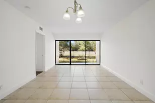 1661 Balfour Point Dr, West Palm Beach, FL 33411 - Photo 7