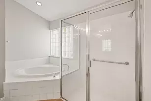 13596 Weyburne Dr, Delray Beach, FL 33446 - Photo 15