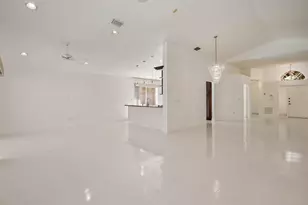 13596 Weyburne Dr, Delray Beach, FL 33446 - Photo 7