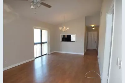 300 E Club Circle #201, Boca Raton, FL 33487 - Photo 3