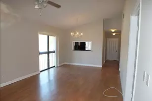 300 E Club Cir, Boca Raton, FL 33487 - Photo 3
