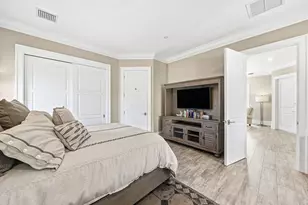 201 NE 3rd Ct, Boca Raton, FL 33432 - Photo 41