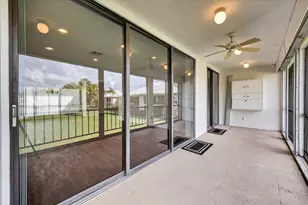 16 SE Turtle Creek Dr, Tequesta, FL 33469 - Photo 25