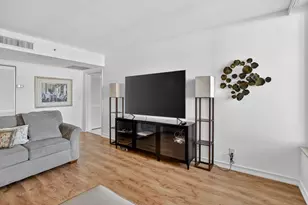 120 SE 5th Ave, Boca Raton, FL 33432 - Photo 7