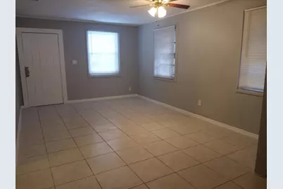 522 W 3rd Street, Riviera Beach, FL 33404 - Photo 9