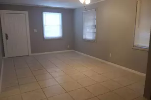 522 W 3rd St, Riviera Beach, FL 33404 - Photo 9