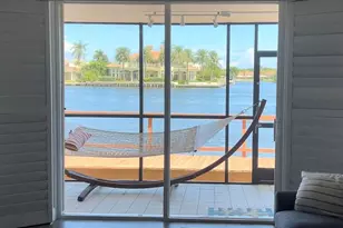 710 NE 7th St, Boynton Beach, FL 33435 - Photo 37