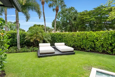 11880 Pebblewood Drive, Wellington, FL 33414 - Photo 3