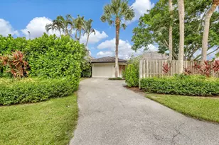 11880 Pebblewood Dr, Wellington, FL 33414 - Photo 39