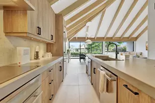 11880 Pebblewood Dr, Wellington, FL 33414 - Photo 9