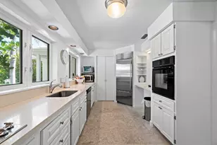 110 Seagate Rd, Palm Beach, FL 33480 - Photo 13