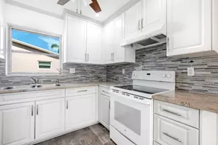 2739 Dudley Dr W, West Palm Beach, FL 33415 - Photo 1