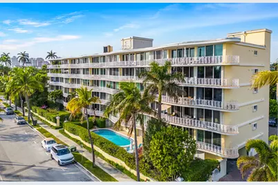 227 Australian Avenue #2c, Palm Beach, FL 33480 - Photo 1