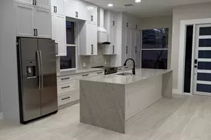 8676 Doverbrook Dr, Palm Beach Gardens, FL 33410 - Photo 3