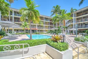 1015 Spanish River Rd, Boca Raton, FL 33432 - Photo 21