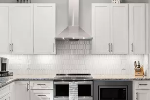 374 Wahoo Rd, Panama City Beach, FL 32408 - Photo 19