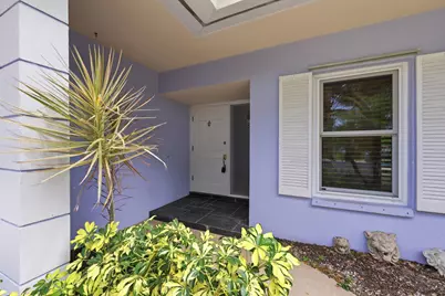 9696 Honeysuckle Avenue, Palm Beach Gardens, FL 33410 - Photo 3