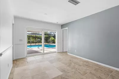 9696 Honeysuckle Avenue, Palm Beach Gardens, FL 33410 - Photo 11