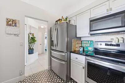 304 Liberty Court, Deerfield Beach, FL 33442 - Photo 5