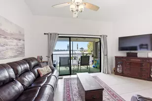 304 Liberty Ct, Deerfield Beach, FL 33442 - Photo 9