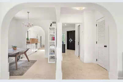7820 Hawthorne Avenue, Miami Beach, FL 33141 - Photo 9