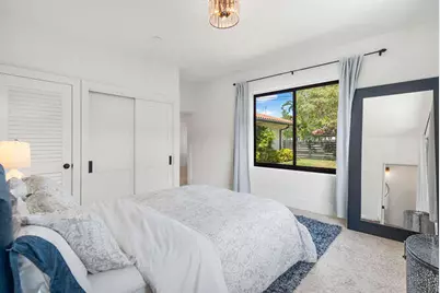 7820 Hawthorne Avenue, Miami Beach, FL 33141 - Photo 17