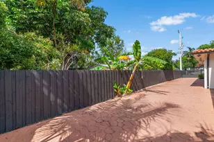 7820 Hawthorne Ave, Miami Beach, FL 33141 - Photo 45