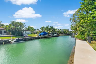 7820 Hawthorne Avenue, Miami Beach, FL 33141 - Photo 27