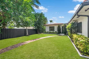 7820 Hawthorne Ave, Miami Beach, FL 33141 - Photo 39