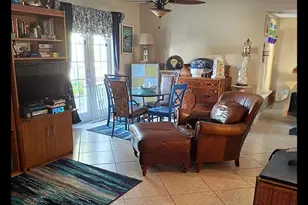 1030 Lake Shore Dr, Lake Park, FL 33403 - Photo 3