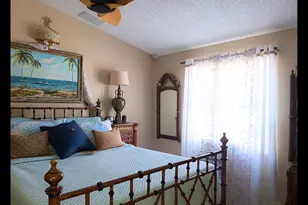 1030 Lake Shore Dr, Lake Park, FL 33403 - Photo 11