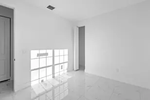 5271 NW Mayfield Ln, Port Saint Lucie, FL 34983 - Photo 17