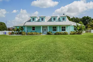 406 9th Ct, Vero Beach, FL 32962 - Photo 1