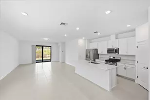 10731 NW Wilgrove Lane, Port Saint Lucie, FL 34987 - Photo 9