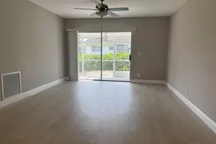 2716 Emory Dr E, West Palm Beach, FL 33415 - Photo 7