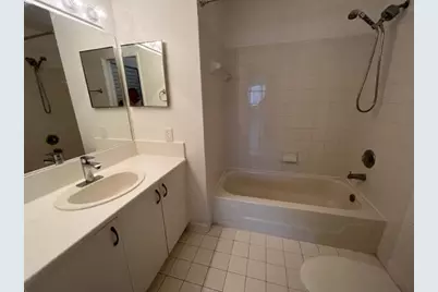 111 Yacht Club Way #305, Hypoluxo, FL 33462 - Photo 11