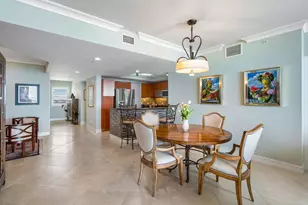 2650 Lake Shore Dr, Riviera Beach, FL 33404 - Photo 9