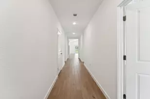 879 SW McCoy Ave, Port Saint Lucie, FL 34953 - Photo 1