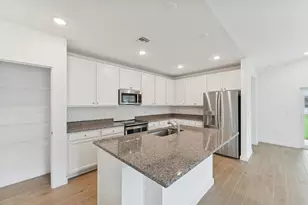 879 SW McCoy Ave, Port Saint Lucie, FL 34953 - Photo 21