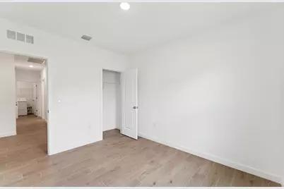 879 SW McCoy Avenue #74, Port Saint Lucie, FL 34953 - Photo 13